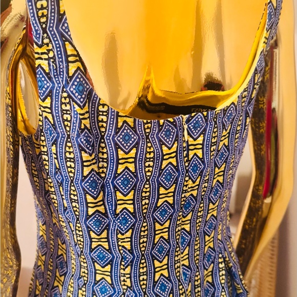 Nine West Blue and Yellow Geometric Patterned Women's Dress, Pre-Loved, Size 8P - Picture 11 of 12